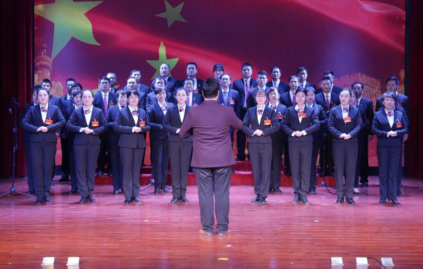华体会平台_华体会(中国)一站式服务平台,2019年度工作动员大会---大合唱《团结就是力量》、《我爱你中国》