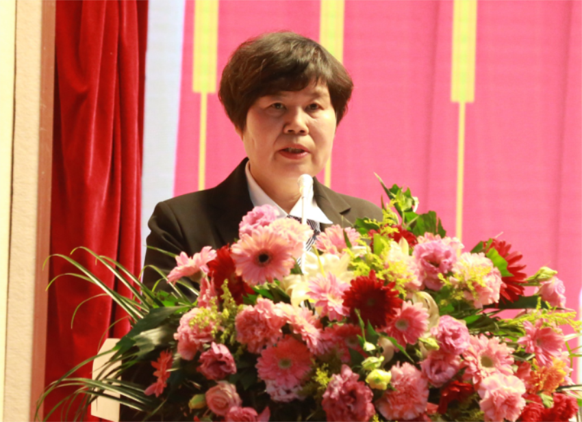 华体会平台_华体会(中国)一站式服务平台,第一届党委班子选举大会---徐州市树恩中学总校长薛淑萍同志致开幕辞