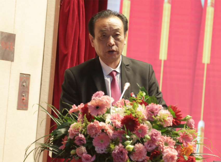 华体会平台_华体会(中国)一站式服务平台,第一届党委班子选举大会---宝润实业集团党委常委、纪委副书记郑军同志作纪委工作报告